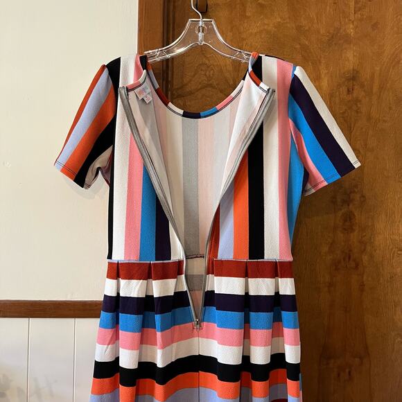 LULAROE Striped Amelia Dress Fit & Flare Short Sleeve Pockets Multicolor Women M - Picture 7 of 9
